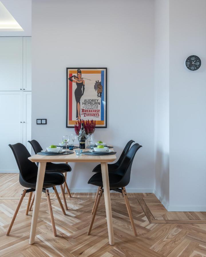 Marszalkowska Center Serviced Apartments Varsovia Exterior foto